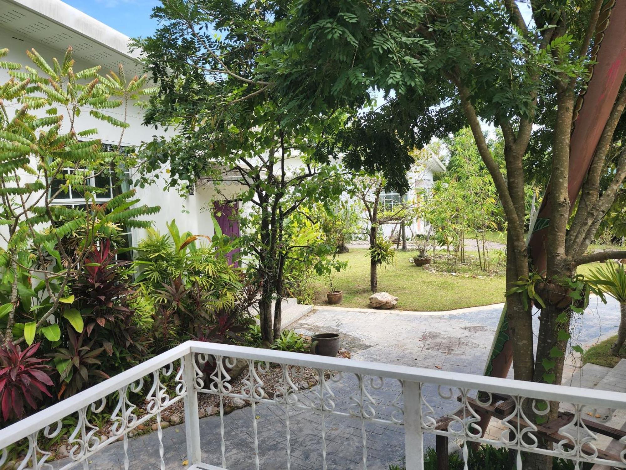 Utapao Sattahip Rayong Resort Ban Nong Sa Phòng bức ảnh