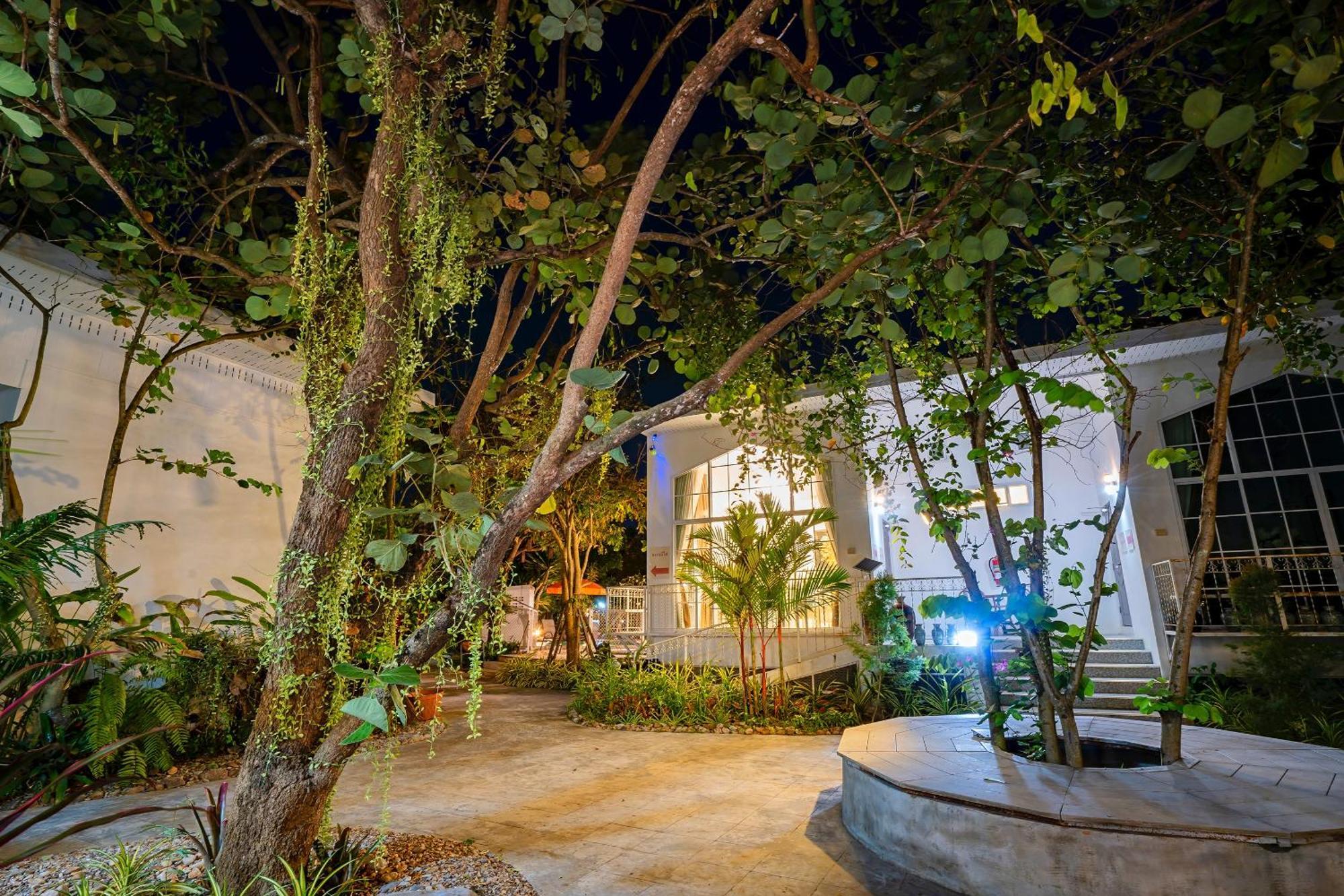 Utapao Sattahip Rayong Resort Ban Nong Sa Ngoại thất bức ảnh